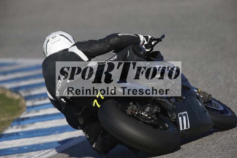 /02 29.01.-02.02.2024 Moto Center Thun Jerez/Gruppe schwarz-black/177
